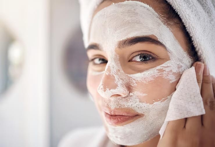 Homemade Facial : दसऱ्यापूर्वी चेहऱ्यावर येईल नॅचरल ग्लो, घरच्या घरी फक्त ४ स्टेप्समध्ये करा हे फेशियल