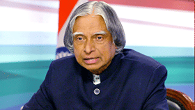 बंद गळ्यात गुदमरायचं, म्हणून... APJ अब्दुल कलाम यांचे 3 सुट कधीच त्यांच्यापर्यंत पोहोचले नाहीत, तो किस्सा काय?