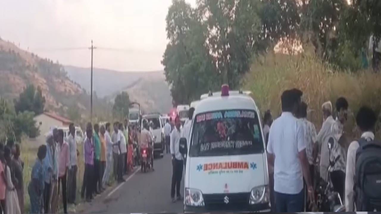अपघाताची माहिती मिळताच परिसरातील नागरिकांनी तातडीने घटनास्थळी धाव घेतली. दरीत कोसळलेल्या कारमधील प्रवाशांना मदत करण्यासाठी स्थानिक नागरिकांनी प्रयत्न सुरू केले. घटनेचे गांभीर्य लक्षात घेता बचावकार्याला वेग देण्यात आला.
