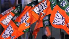 मोठी बातमी! भाजपला मोठा धक्का, एक 5 ओळीचं पत्र अन् थेट बड्या नेत्याचा तडकाफडकी राजीनामा, घडामोडींना वेग