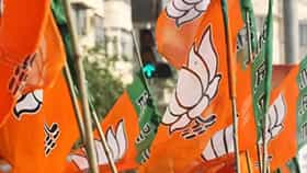 भाजपला सर्वात मोठा धक्का; विधानपरिषदेच्या निवडणुकीत दोन बालेकिल्ले ढासळले, अचानक काय घडलं?