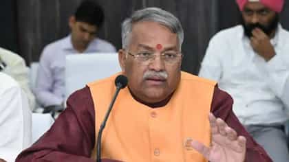 मनोज जरांगेंना तुम्हीच मोठं केलं ना, मग आता बाजूला का करता?-1787736