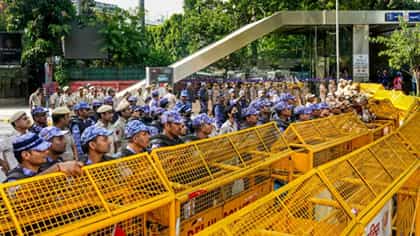 सरकारला झटका, माशी मारण्यासाठी..., सीजेपी आंदोलनावर sc कोर्टाचे आदेश.