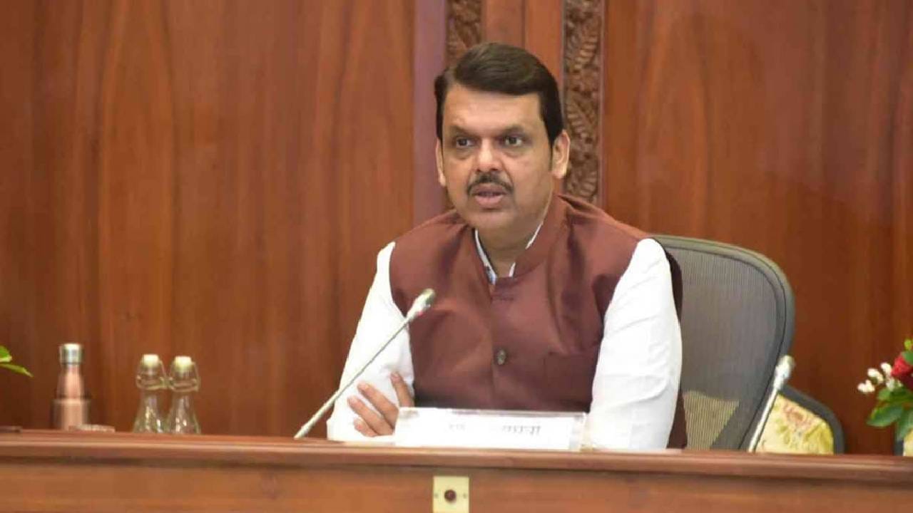शेतकऱ्यांसाठी आनंदाची बातमी ! बळीराजाला या दिवशी मिळणार 5 हजार रुपये; मुख्यमंत्र्यांचे तातडीचे आदेश शेतकऱ्यांसाठी आनंदाची बातमी ! बळीराजाला या दिवशी मिळणार 5 हजार रुपये; मुख्यमंत्र्यांचे तातडीचे आदेश
