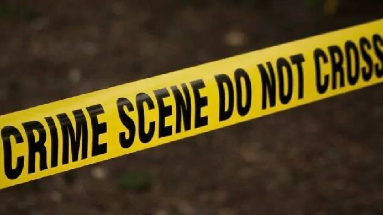26 वर्षाचा तरुण, 46 वर्षाची महिला आणि 9 दिवस... हॉटेलमध्ये सापडले...; मॅनेजर काय म्हणाला? 26 वर्षाचा तरुण, 46 वर्षाची महिला आणि 9 दिवस... हॉटेलमध्ये सापडले...; मॅनेजर काय म्हणाला?