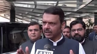 Devendra Fadnavis : संविधानाची गोष्ट करता, पण… सरन्यायाधीशांच्या मुद्द्यावरून फडणवीसांचा विरोधकांना सवाल