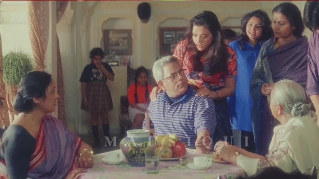  गुलजार यांनी माध्यमांसोबतच्या  संवादात या गाण्याच्या रेकॉर्डिंगचा अनुभव सांगितला. त्यावेळी लता मंगेशकर यांना स्टुडिओमध्ये एकटेपणा जाणवला होता. समोर ओळखीचा चेहरा नसल्याने त्यांना गाणे गाताना अस्वस्थ वाटले.