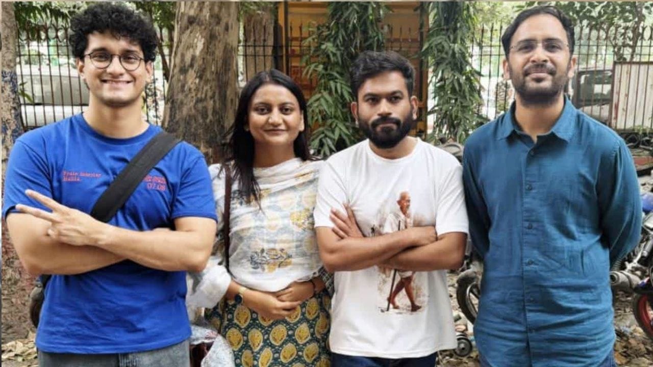 काँग्रेसचा सीजेपीकडे बघण्याचा दृष्टीकोन बदलल्याची चर्चा सुरू झाली आहे. काही दिवसांपूर्वी काँग्रेसकडून कॉक्रोच जनता पार्टीला आम आदमी पक्षाची संघटनाचा असल्याचा आरोप करण्यात येत होता. परंतु आता काँग्रेसने कॉक्रोच जनता पार्टीला थेट चर्चेचे निमंत्रण दिल्याने अनेकांच्या भुवया उंचावल्या आहेत. 