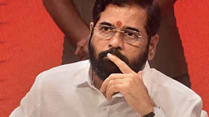 गजानन कीर्तिकर ठाकरेंच्या सेनेत घरवापसी करणार? स्वतःच केला मोठा खुलासा.