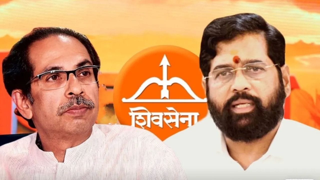 त्या एका गोष्टीमुळे ठाकरेंना झटका बसणार? नीरज कौल यांचा सर्वात मोठा युक्तिवाद; सुप्रीम कोर्टात काय घडलं? त्या एका गोष्टीमुळे ठाकरेंना झटका बसणार? नीरज कौल यांचा सर्वात मोठा युक्तिवाद; सुप्रीम कोर्टात काय घडलं?