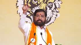 Eknath Shinde : शेतकऱ्यांसाठी एकनाथ शिंदेंची सर्वात मोठी घोषणा, दिवाळीआधी...दसरा मेळाव्यात थेट सांगून टाकलं!