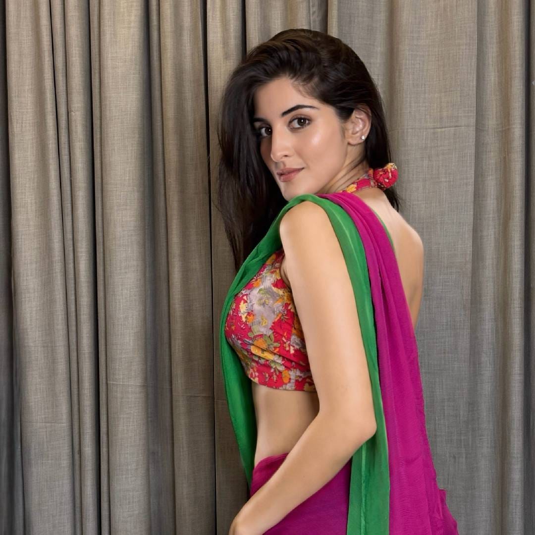 विशेष म्हणजे, हा निर्णय दोघांनीही परस्पर संमतीने घेतल्याचं सांगितलं जात आहे. त्यांच्यात कोणताही कटुतेचा भाव नसून दोघांनीही आयुष्यात पुढे जाण्याचा निर्णय घेतला आहे. मात्र, या प्रकरणावर नविका किंवा माजेन यांच्याकडून अधिकृत सविस्तर प्रतिक्रिया समोर आलेली नाही. 
