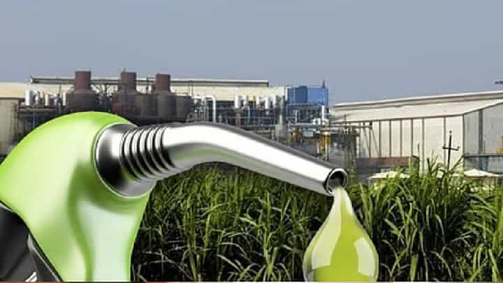 Sugar Shortage : 2026-27 साठी केंद्राचा मोठा निर्णय; साखरेपासून इथेनॉल निर्मितीवर थेट... Sugar Shortage : 2026-27 साठी केंद्राचा मोठा निर्णय; साखरेपासून इथेनॉल निर्मितीवर थेट...