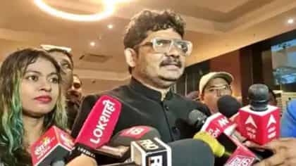 MPSC चे विद्यार्थी गुरेढोरे नाहीत कोणाच्याही मागे..... - वकील सदावर्ते.