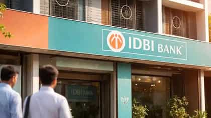केंद्र सरकार IDBI बँकेतील हिस्सेदारी विकणार, तब्बल 52877 कोटींचा करार!.