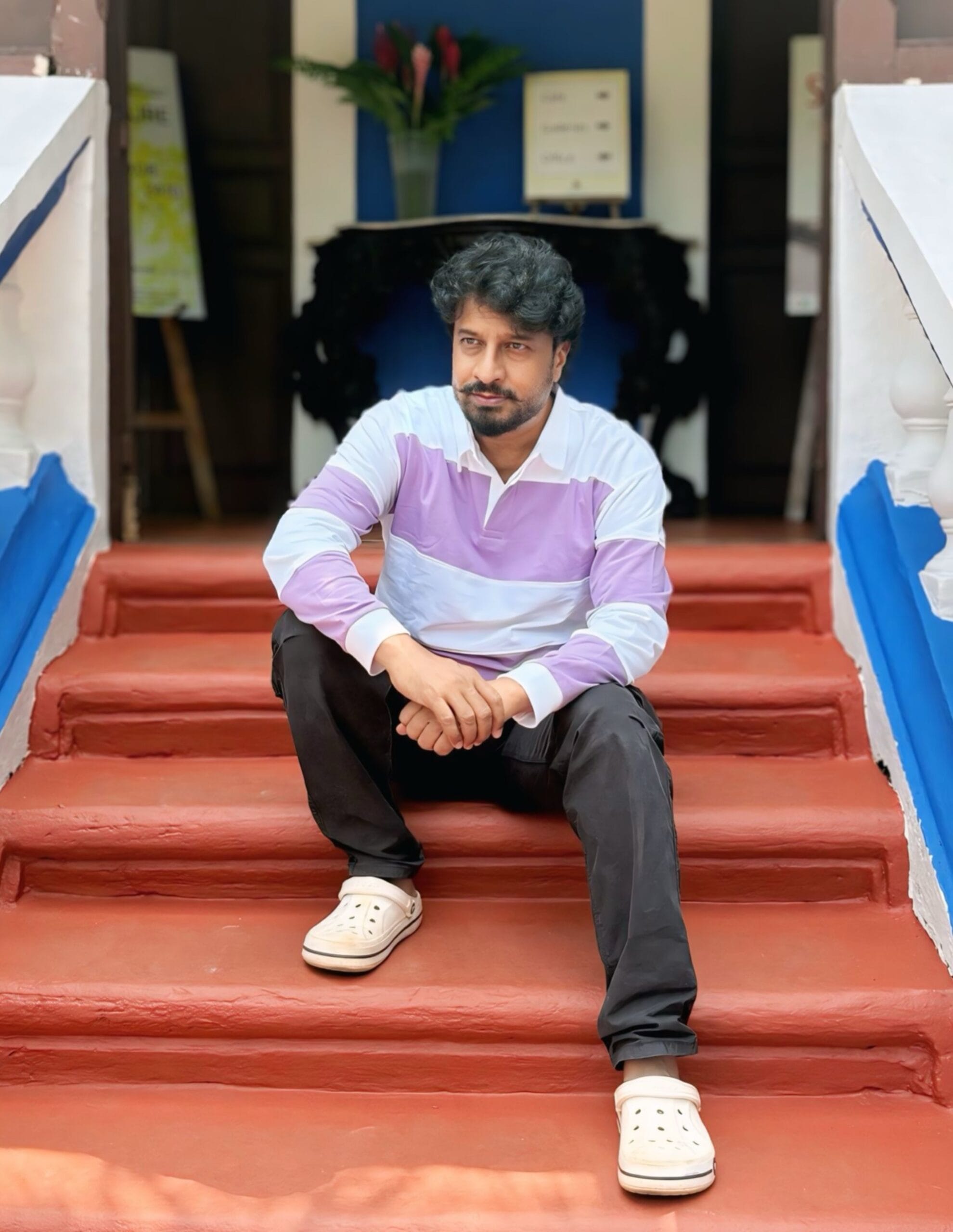 इतके सुमार बुद्धिमत्तेचे भंपक लोक संगोट्यांचं कपट कारस्थान रचत असतील तर त्या संपुर्ण नीच पिलावळीचा कल्पनेहून भयानक गंभीर शेवट होणार आहे !