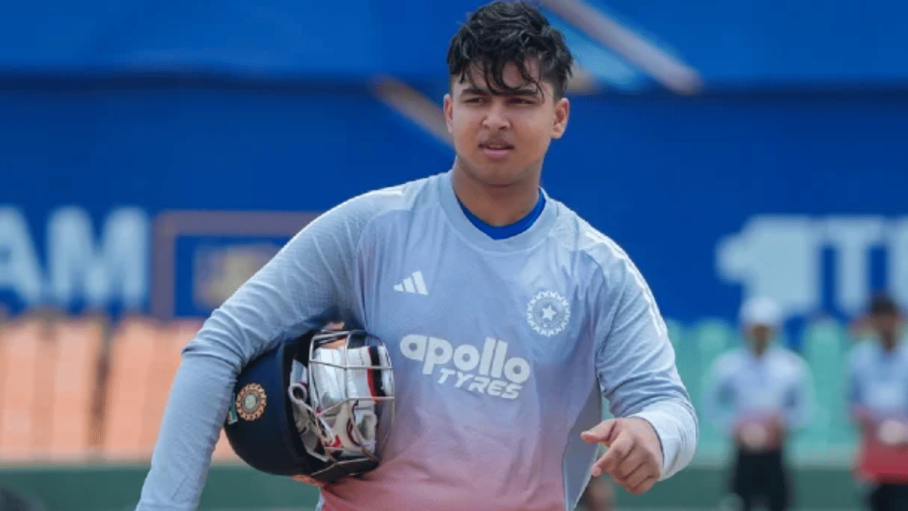 भारत-न्यूझीलंडचा सामना सोनी स्पोर्ट्स नेटवर्कवर लाईव्ह दिसेल. तर स्मार्ट टीव्ही आणि मोबाईलवर मॅचचे लाईव्ह स्ट्रीमिग सोनी लिव्ह ऍपवर पाहता येईल, पण तुमच्याकडे डीडी फ्री डिश असेल तर डीडी स्पोर्ट्सवर हा सामना पूर्णपणे फ्रीमध्ये पाहता येऊ शकतो.