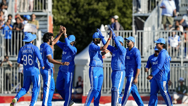 IND vs PAK: भारताच्या यंग ब्रिगेडनं मैदान गाजवलं, पाकिस्तानची जिरवली अन् सुवर्णपदक जिंकलं
