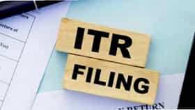ITR Filing New Deadline : तारीख वाढली रे! ITR भरणाऱ्यांसाठी सरकारचा मोठा निर्णय, आता लेट फी न भरता...नवी तारीख काय?