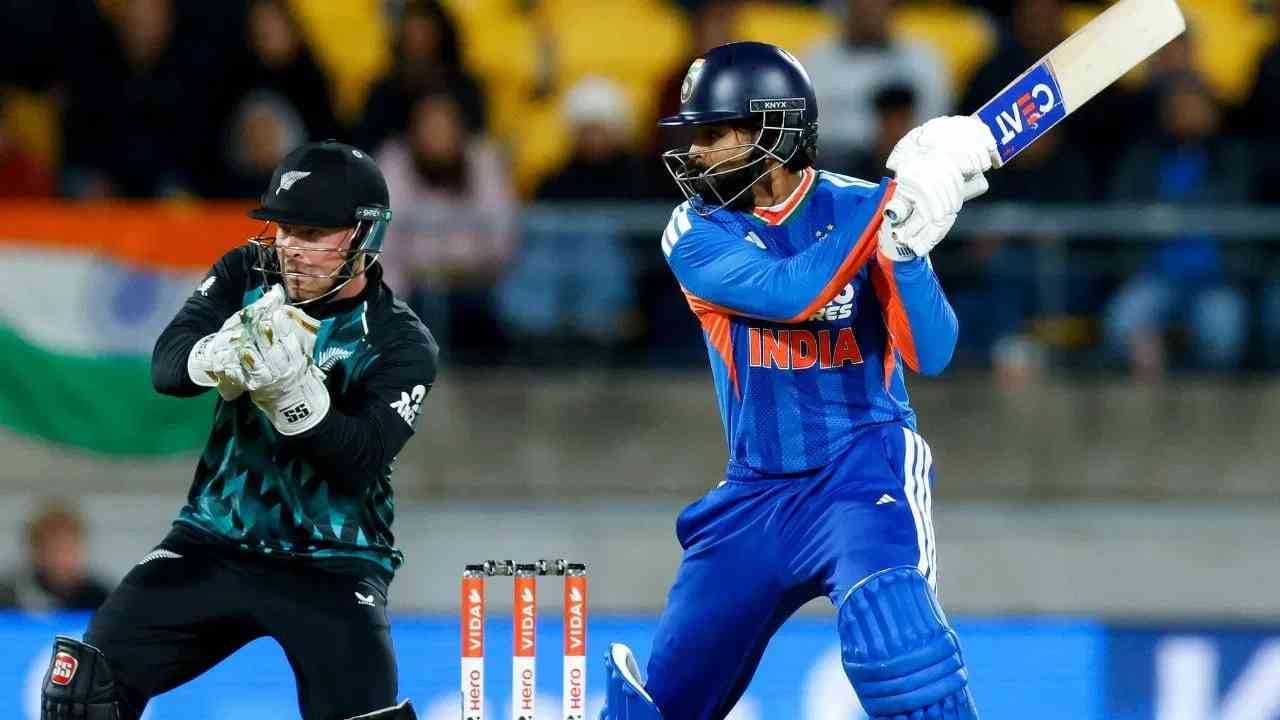 एकूण मिळून अय्यरने ईडन पार्कवर दोन टी20 सामन्यात 102 धावा केल्या आहेत. केएल राहुलने 113 धावा याच मैदानावर केल्या आहेत. त्याच्यानंतर श्रेयस अय्यर सर्वात यशस्वी फलंदाज आहे. (Photo: Getty Images)