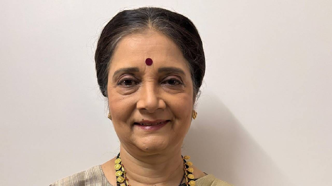 आता या सगळ्या प्रश्नांना एक रंजक वळण मिळणार आहे. कमळी आणि अन्नपूर्णा आजींची भेट ही केवळ दोन व्यक्तींची भेट नसून, एका कुटुंबाला पुन्हा एकत्र आणणारा भावनिक क्षण ठरणार आहे. या भेटीतून अनेक जुन्या आठवणींना उजाळा मिळेल, तर नव्या नात्यांची सुरुवातही होईल.