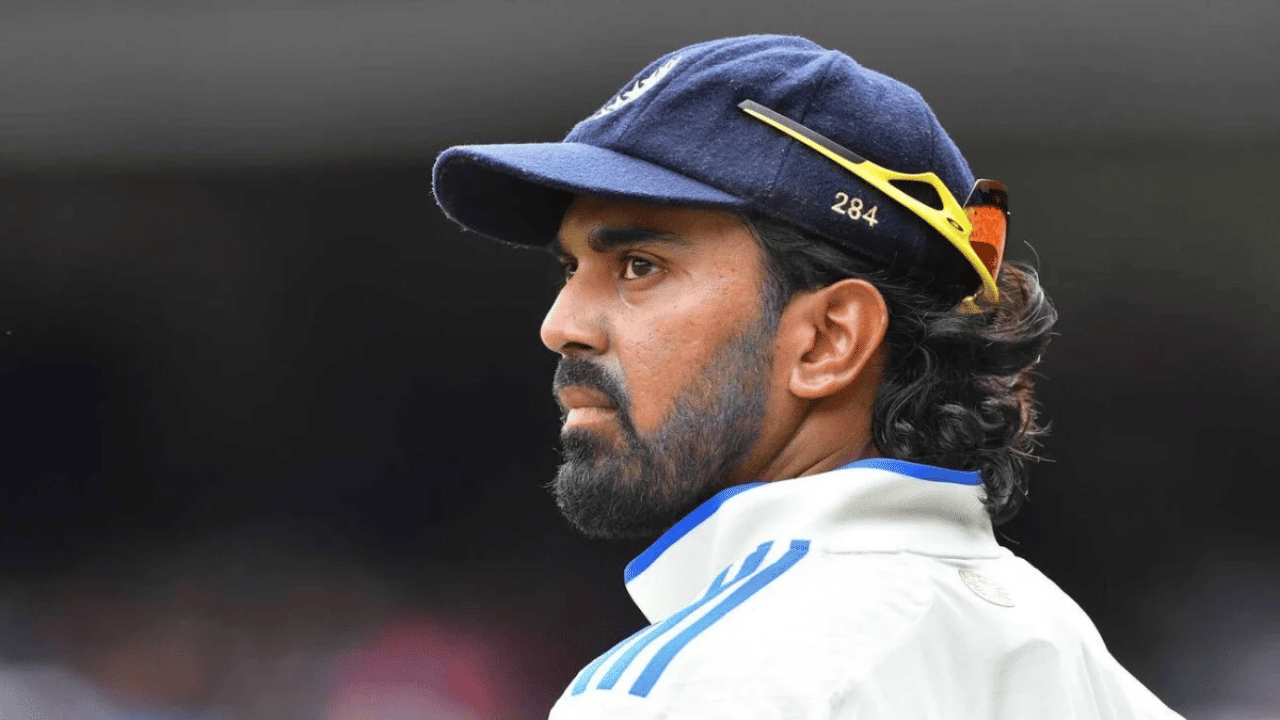 KL Rahul Wicket: अरेरे! केएल राहुल हे काय करुन बसला, पहिल्या डावात झिरो अन् दुसऱ्या डावात विचित्र प्रकार केला, Video Viral KL Rahul Wicket: अरेरे! केएल राहुल हे काय करुन बसला, पहिल्या डावात झिरो अन् दुसऱ्या डावात विचित्र प्रकार केला, Video Viral