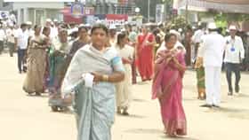 Gokul Milk Union Election 2026 : कोल्हापुरात गोकुळ दूधसंघ निवडणुकीसाठी आज मतदान प्रक्रिया पार