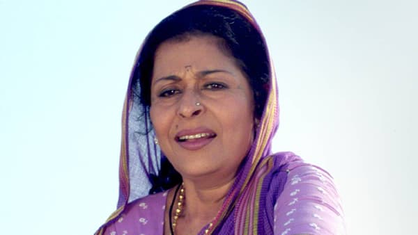 Madhu Kambikar Passes Away: नाना पाटेकरांनंतर सिनेसृष्टीला आणखी एक मोठा धक्का, ज्येष्ठ अभिनेत्री मधू कांबीकर यांचं निधन