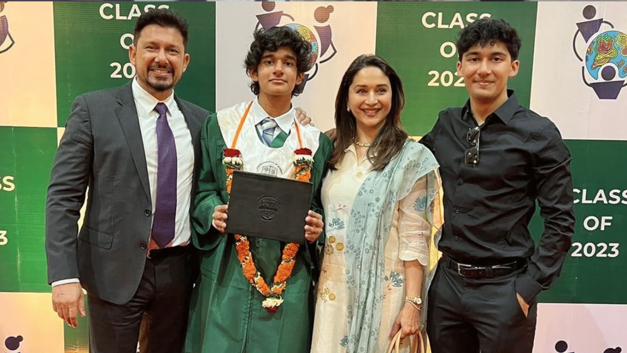 लग्नानंतर काही काळ ती अभिनय क्षेत्रापासून दूर राहिली. या काळात तिला अरिन आणि रायन ही दोन मुले झाली. 2011 मध्ये ती तिच्या कुटुंबासोबत भारतात परतली.