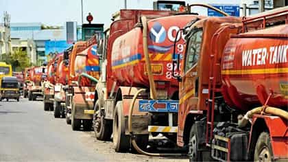 635 गावं, 2447 वाड्या, 800 टँकरने पाणीपुरवठा, दुष्काळाची स्थिती काय?.