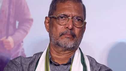मागच्या महिन्यात निवांत गप्पा झाल्या...नानांच्या निधनावर कलाकार भावूक.
