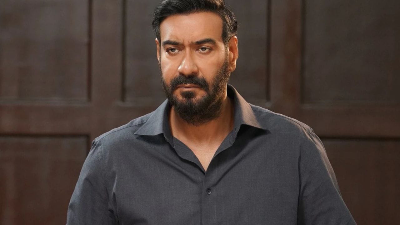 Drishyam 3 नं बॉक्स ऑफिसवर रचला इतिहास, अजय देवगणच्या सिनेमाची पहिल्याच दिवशी बक्कळ कमाई, कमावले इतके कोटी Drishyam 3 नं बॉक्स ऑफिसवर रचला इतिहास, अजय देवगणच्या सिनेमाची पहिल्याच दिवशी बक्कळ कमाई, कमावले इतके कोटी