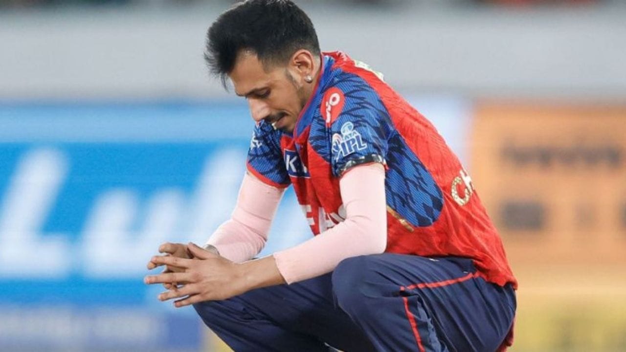 Yuzvendra Chahal : मला दारूचं व्यसन लागलं, 26 दिवस मी...युझवेंद्र चहलनं सांगितला कठीण काळ Yuzvendra Chahal : मला दारूचं व्यसन लागलं, 26 दिवस मी...युझवेंद्र चहलनं सांगितला कठीण काळ
