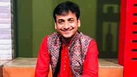 Sankarshan Karhade : त्यांच्या अंगावर कपडा नव्हता, ते आईला म्हणाले, सुनबाई तुम्ही...संकर्षण कऱ्हाडेनं सांगितला आजोबांचा भावुक प्रसंग