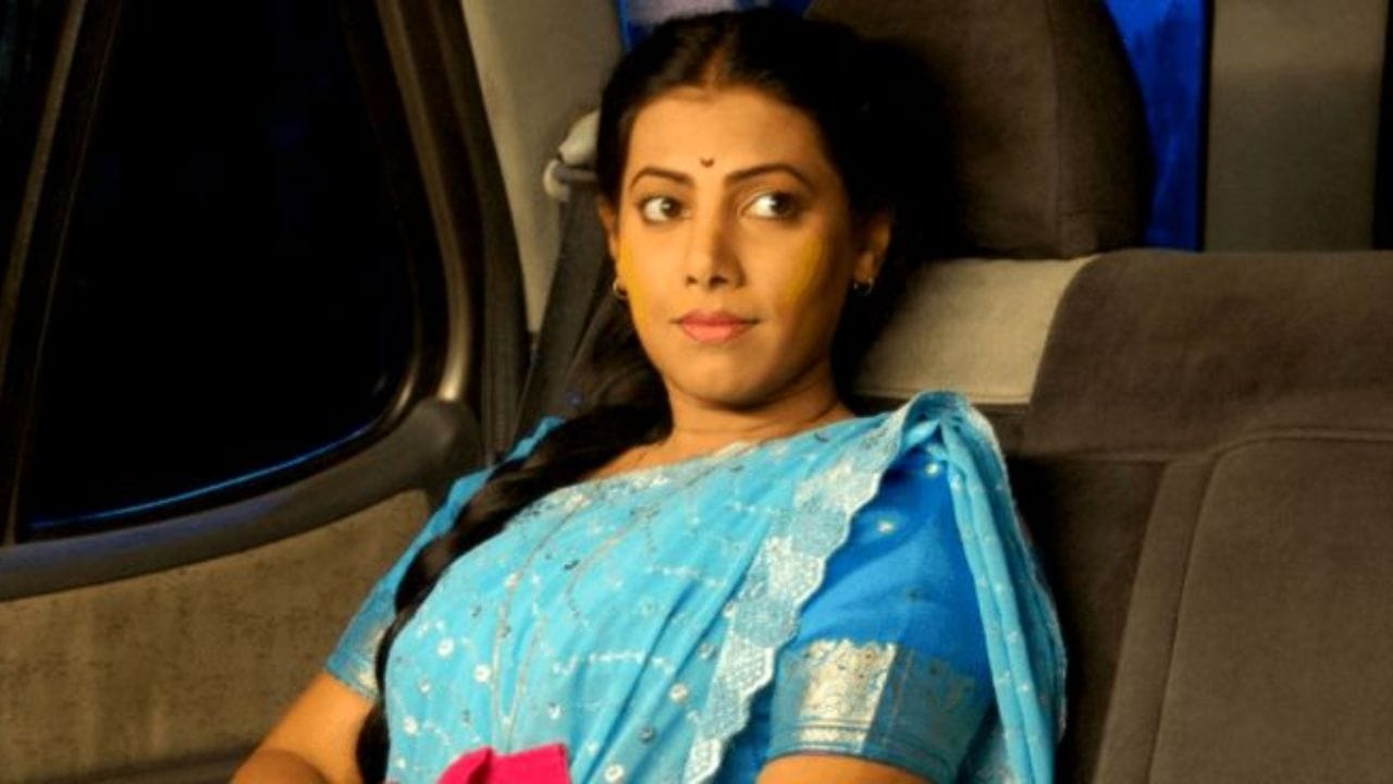 Maitthily Jawkar : आम्ही बेघर होणार आहोत..., सुप्रसिद्ध मराठी अभिनेत्रीची झालीये बिकट अवस्था, सांगितली आपबिती Maitthily Jawkar : आम्ही बेघर होणार आहोत..., सुप्रसिद्ध मराठी अभिनेत्रीची झालीये बिकट अवस्था, सांगितली आपबिती