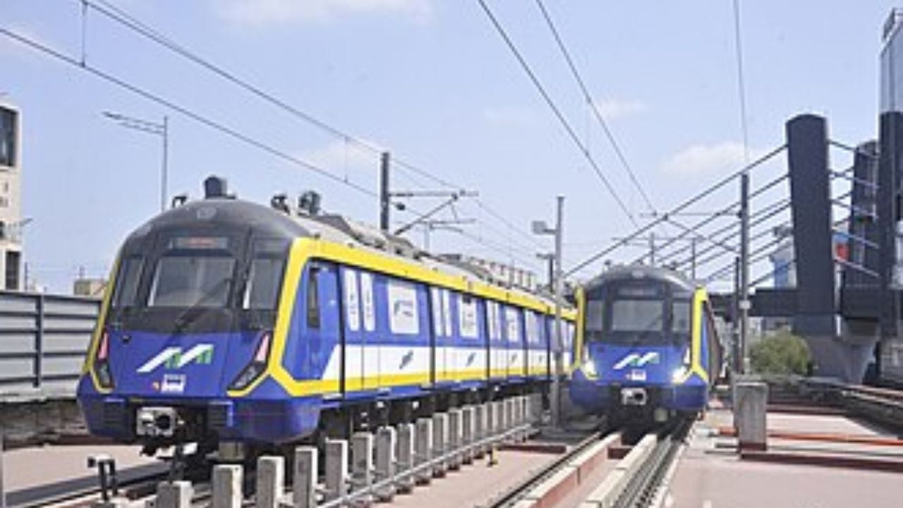 मानपाडा-काटई नाका ते तळोजा मेट्रो मार्गिका १२-अ या १८.४० किमीच्या मार्गावर एकात्मिक उड्डाणपुलासह १२ उन्नत स्थानक आहेत. या प्रकल्पाला १३ हजार ८५६ कोटी रुपये प्रकल्प खर्च अपेक्षित आहे.