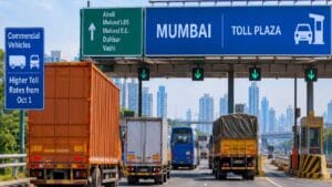 Mumbai Toll Tax : मुंबईत येणं महागलं! पाचही टोलनाक्यांवर टोलवाढ; तब्बल एवढ्या टक्क्यांनी टोल महागले….