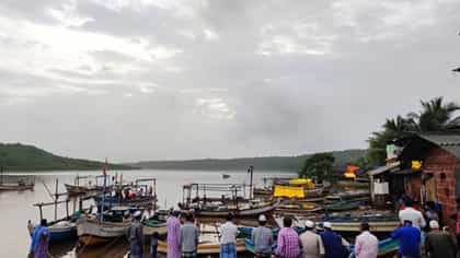 राजापुरात मन हेलावणारी घटना : नाणार खाडीत बुडून चौघा भावंडाचा मृत्यू.