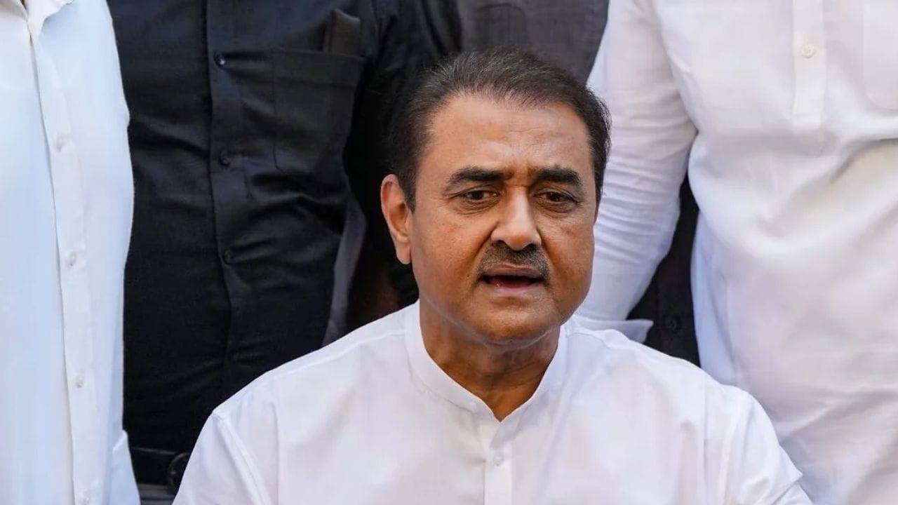 दुसरीकडे केशव उपाध्ये यांच्यानंतर सुनेत्रा पवारांच्या राष्ट्रवादीचे प्रफुल पटेल यांनीही त्यांच्या पक्षाला घरचा आहेर दिला आहे. त्यांनी कठोर आत्मपरिक्षण करावे लागेल, असं म्हटलं आहे.