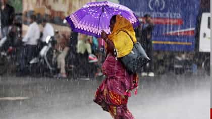 अडीच महिन्यांनंतर महाराष्ट्रात पावसाची हजेरी; रत्नागिरी, चिपळूणसह.....-1783181