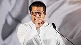 Raj Thackeray : 2000 कोटी आले कुठून? 50 खोक्यांवरून राज ठाकरेंचं सर्वात मोठं विधान; शिवसेनेतील बंडावर मोठं विधान!