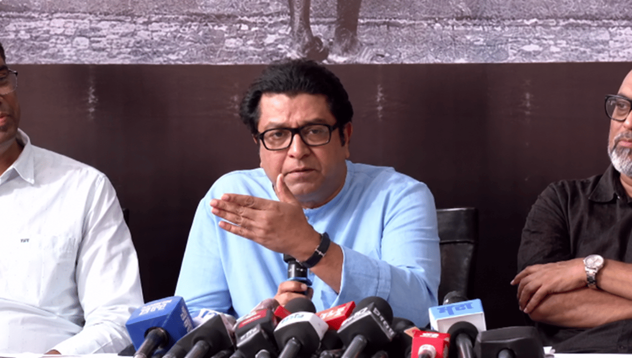 बिश्नोईला बाहेर काढून फटकावला पाहिजे, राज ठाकरे यांनी केली मागणी बिश्नोईला बाहेर काढून फटकावला पाहिजे, राज ठाकरे यांनी केली मागणी
