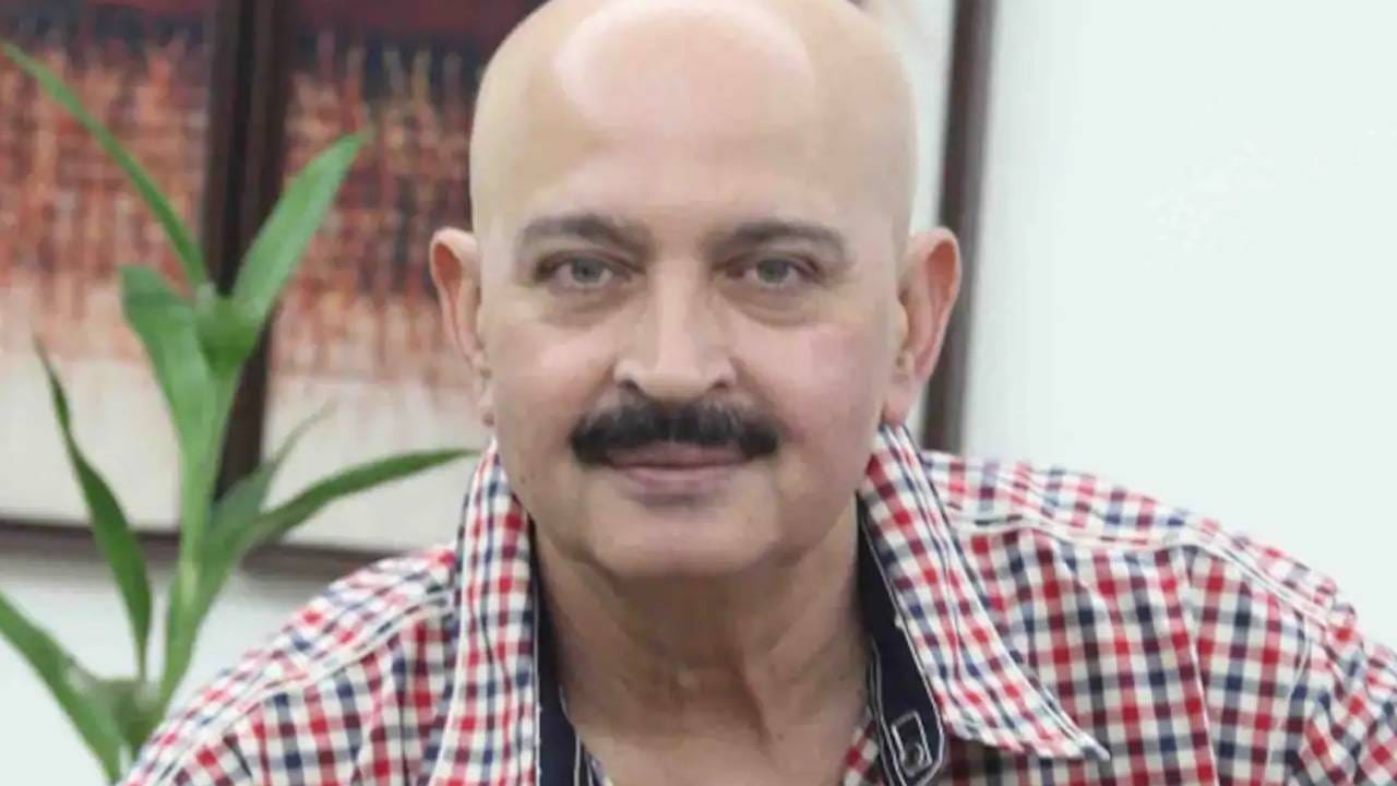 राकेश रोशन यांनीही दीर्घकाळ ‘K’ या अक्षराने सुरू होणाऱ्या चित्रपटांची निर्मिती केली. ‘कहो ना प्यार है’, ‘कोई मिल गया’, ‘क्रिश’ आणि ‘काबिल’ यांसारख्या त्यांच्या अनेक चित्रपटांची नावे ‘K’ या अक्षराने सुरू होतात. विशेष म्हणजे, हे सर्व चित्रपट हिट ठरले होते. मात्र, या यादीत केवळ चित्रपट निर्मातेच नाहीत, तर बॉलिवूडमधील अनेक लोकप्रिय कलाकारांचाही समावेश आहे.