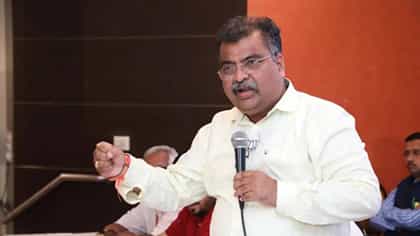 नागपूर-पुण्यातील पराभवानंतर रवींद्र चव्हाण पक्षसंघटनेचा आढावा घेणार-1791996