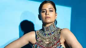 Sai Tamhankar : अचानक पाठीमागून हात आला... सई ताम्हणकरला आलेला बस प्रवासात विचित्र अनुभव