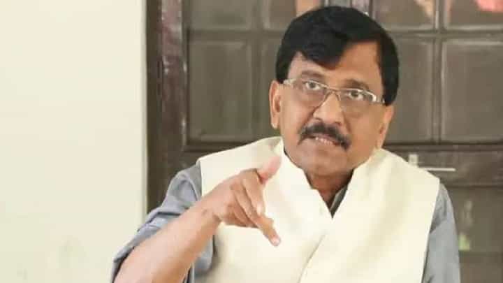 Sanjay Raut on Hardeep Puri : हरदीप पुरी-जेफ्री एपस्टिनचे फोटो शेअर करत संजय राऊतांचा मोठा दावा; म्हणाले, ही तर.... Sanjay Raut on Hardeep Puri : हरदीप पुरी-जेफ्री एपस्टिनचे फोटो शेअर करत संजय राऊतांचा मोठा दावा; म्हणाले, ही तर....