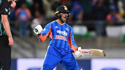 IND vs NZ : अभिषेक शर्मा रेकॉर्डचा बाप, न्यूझीलंडला धोपटलचं पण एकाच सामन्यात इतके रेकॉर्ड की थक्क व्हाल