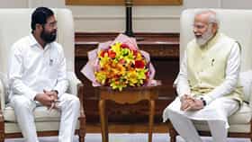 Eknath Shinde in Delhi : उपमुख्यमंत्री शिंदेंचा दिल्ली दौरा, मोदींसोबत भेट; विधानपरिषद निवडणुकीआधी महत्त्वाच्या भेटीगाठी, नेमकं काय शिजतंय?