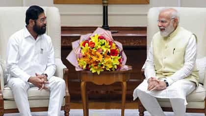 उपमुख्यमंत्री शिंदेंचा दिल्ली दौरा, मोदींसोबत भेट; नेमकं काय शिजतंय?.
