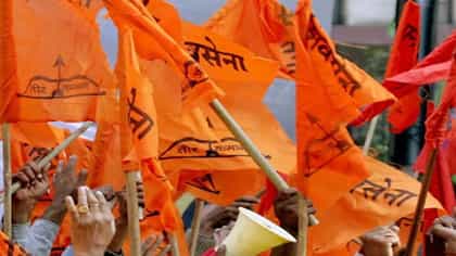 एकनाथ शिंदेंना मोठा धक्का, विधान परिषद निवडणुकीत ट्विस्ट, मोठी बातमी.